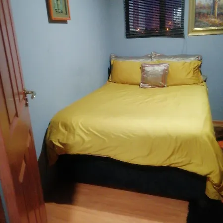 Mbele'S Home Stay Bloemfontein Exterior photo