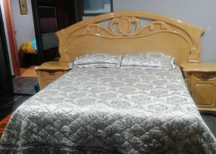 Mbele\'S Home Stay